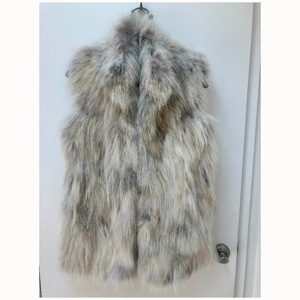 NWT Wolfie Furs Beige Coyote GENUINE FUR mid-length vest SZ S more like M 6 or 8